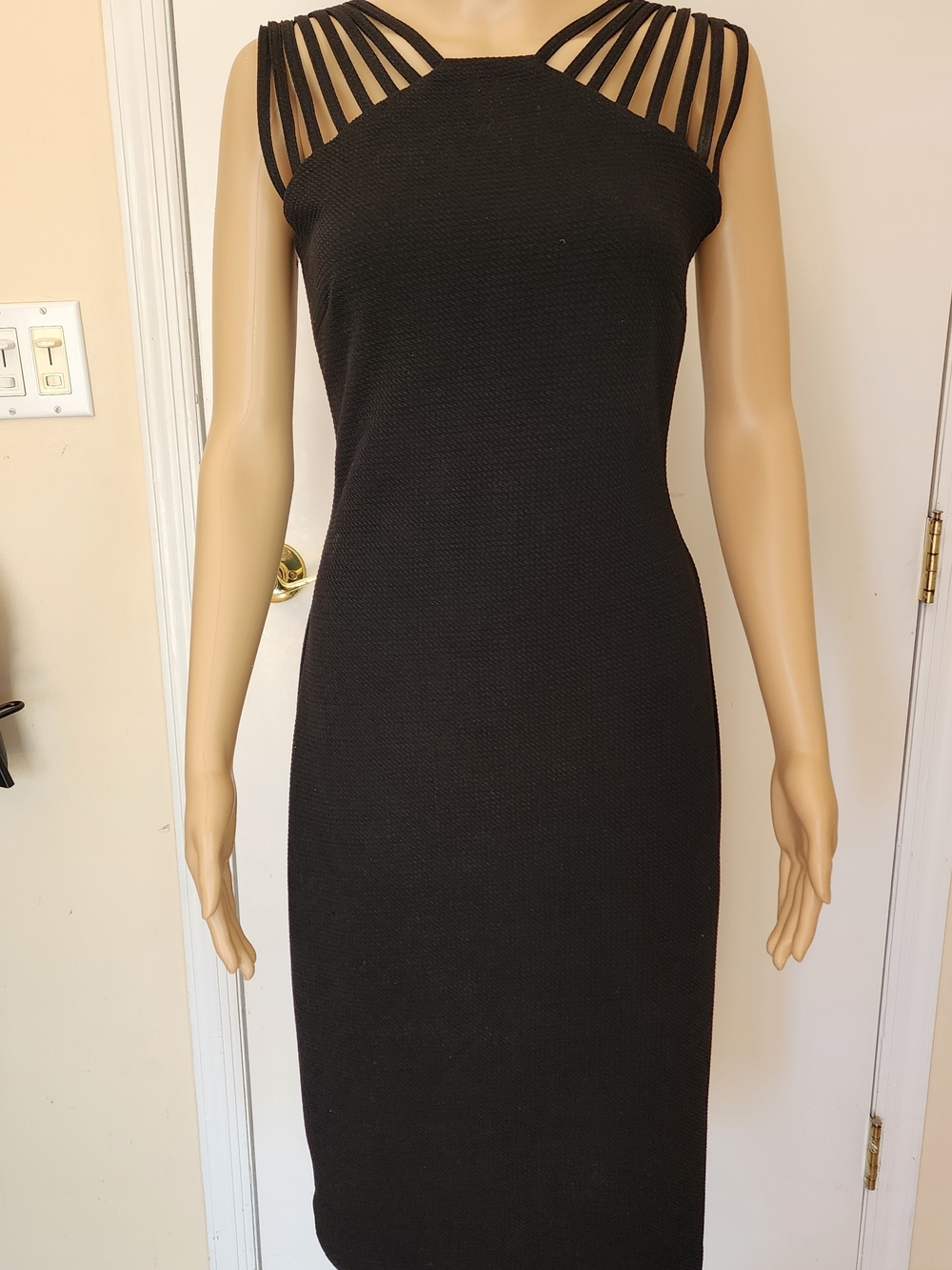 Signature by Sangria Black Strappy Midi Sheath Dress